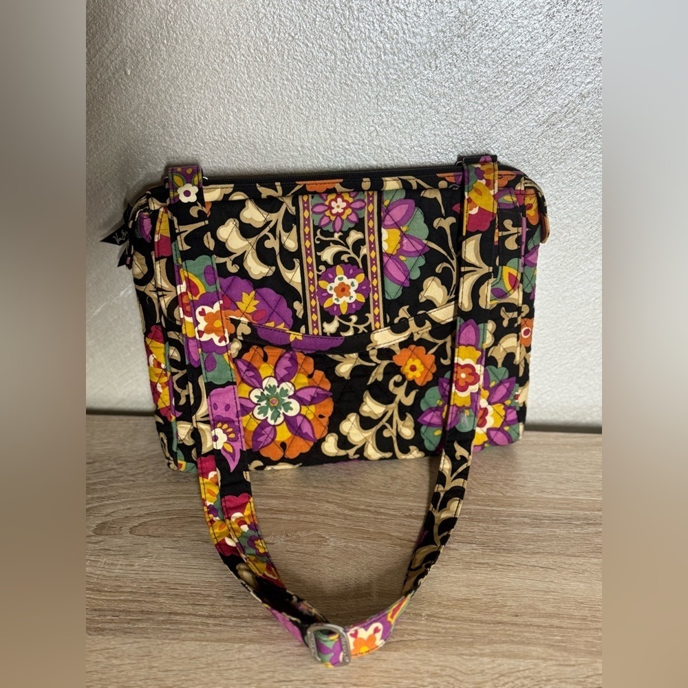 Vera Bradley Med Size Laptop Messenger Crossbody Bag - Picture 14 of 14